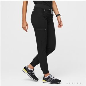 Figs Zamora Jogger Scrub Bottoms